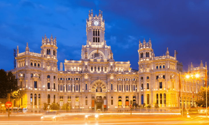 Aplicação da tecnologia de QR Code em atrações turísticas espanholas
